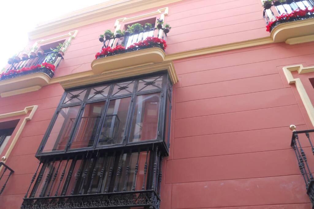 Cheap & Chic In The Center Of Sevilla מראה חיצוני תמונה
