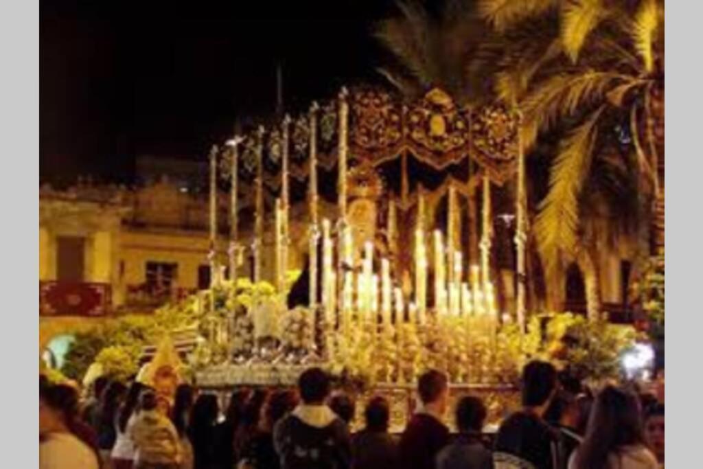 Cheap & Chic In The Center Of Sevilla מראה חיצוני תמונה